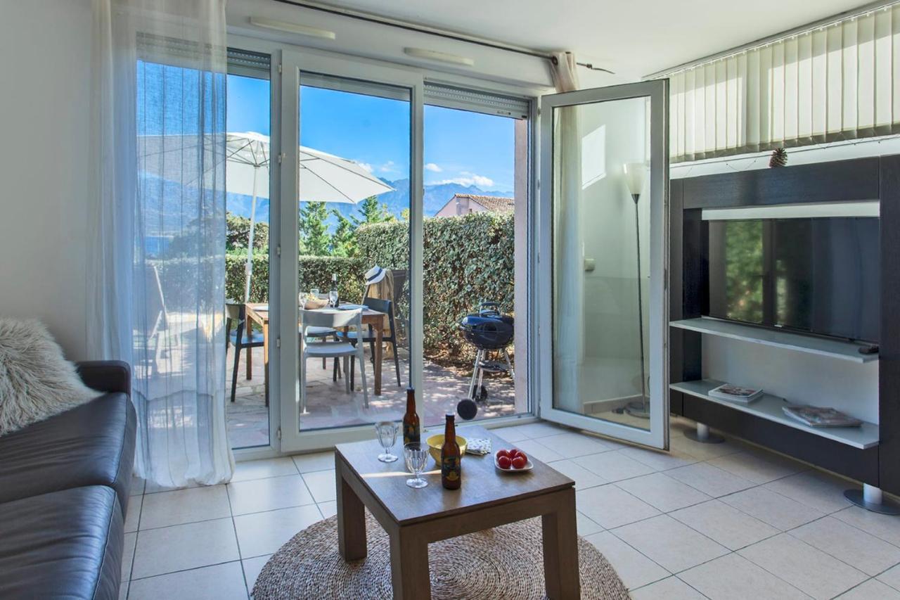 Mare Appart Avec Jardin Et Bbq Vue Mer Et Montagne Plage Et Port A 2 Pas Calvi  Zewnętrze zdjęcie