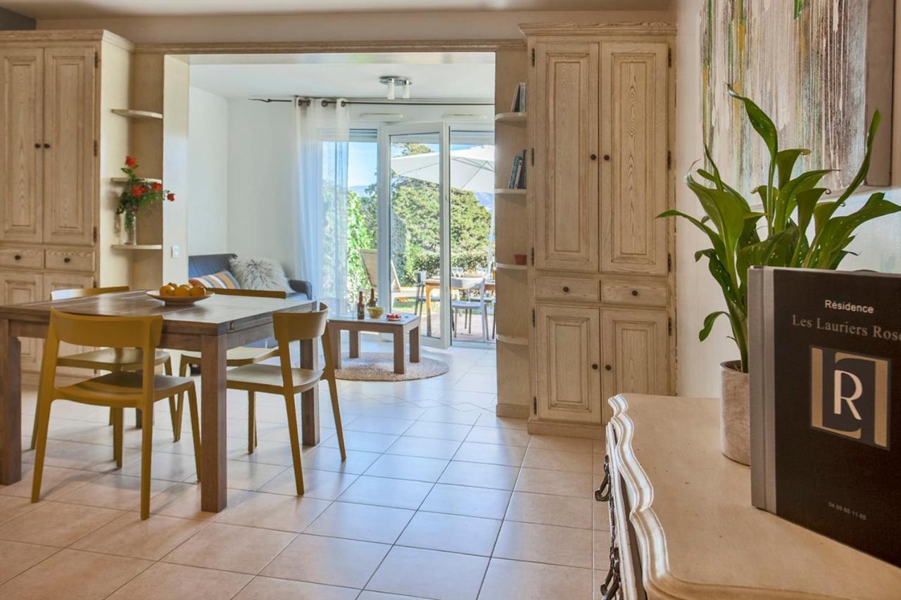 Mare Appart Avec Jardin Et Bbq Vue Mer Et Montagne Plage Et Port A 2 Pas Calvi  Zewnętrze zdjęcie